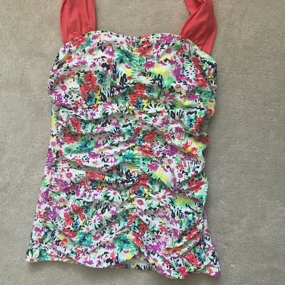 Tankini - Picture 2 of 4